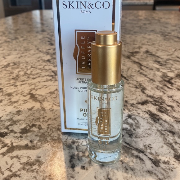 SKIN&Co Truffle Therapy Aceite Facial Oil - Picture 2 of 6